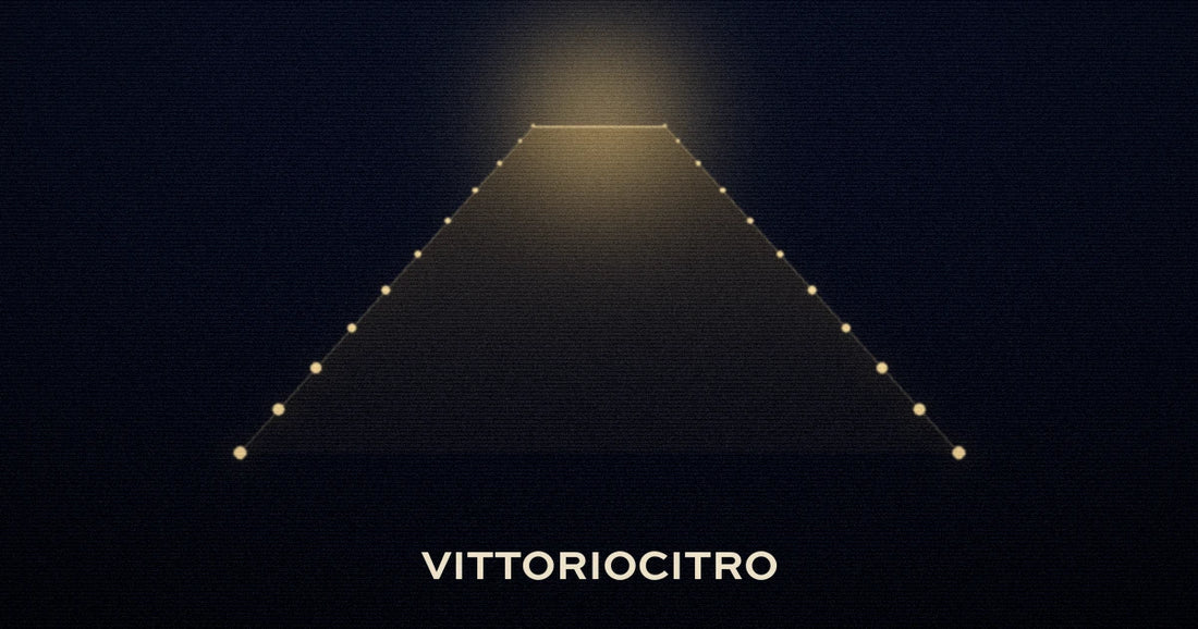 Milano Fashion Week settembre 2026: copertina astratta con una passerella e le luci di ribalta