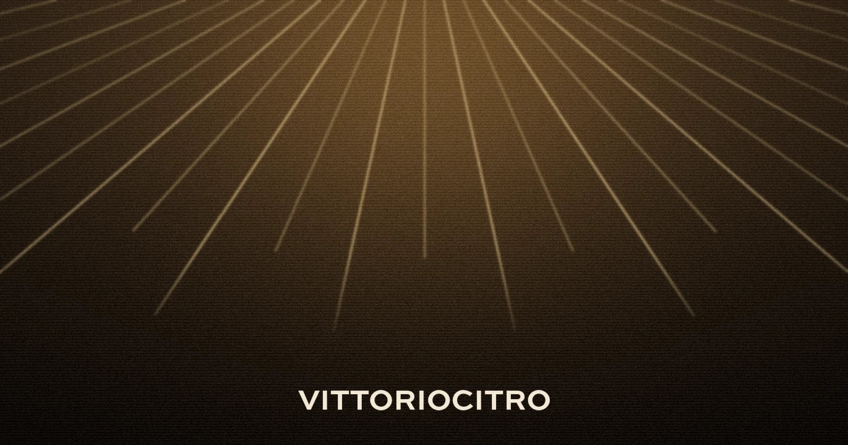 Vogue World Milano 2026: copertina astratta con i raggi di luce della cupola della Galleria