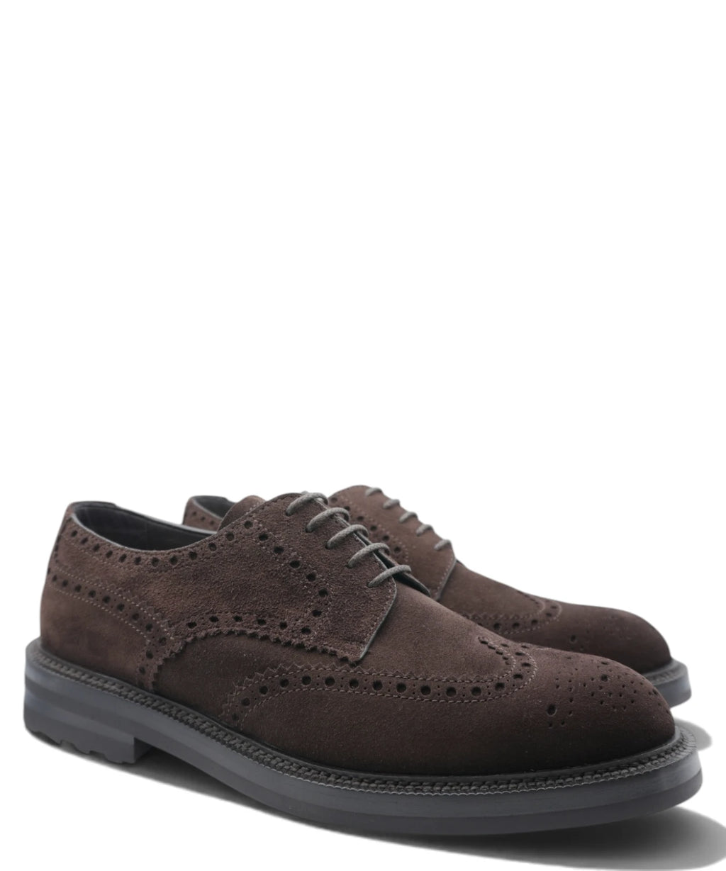 Stringata Brogue Uomo in Camoscio Testa di Moro