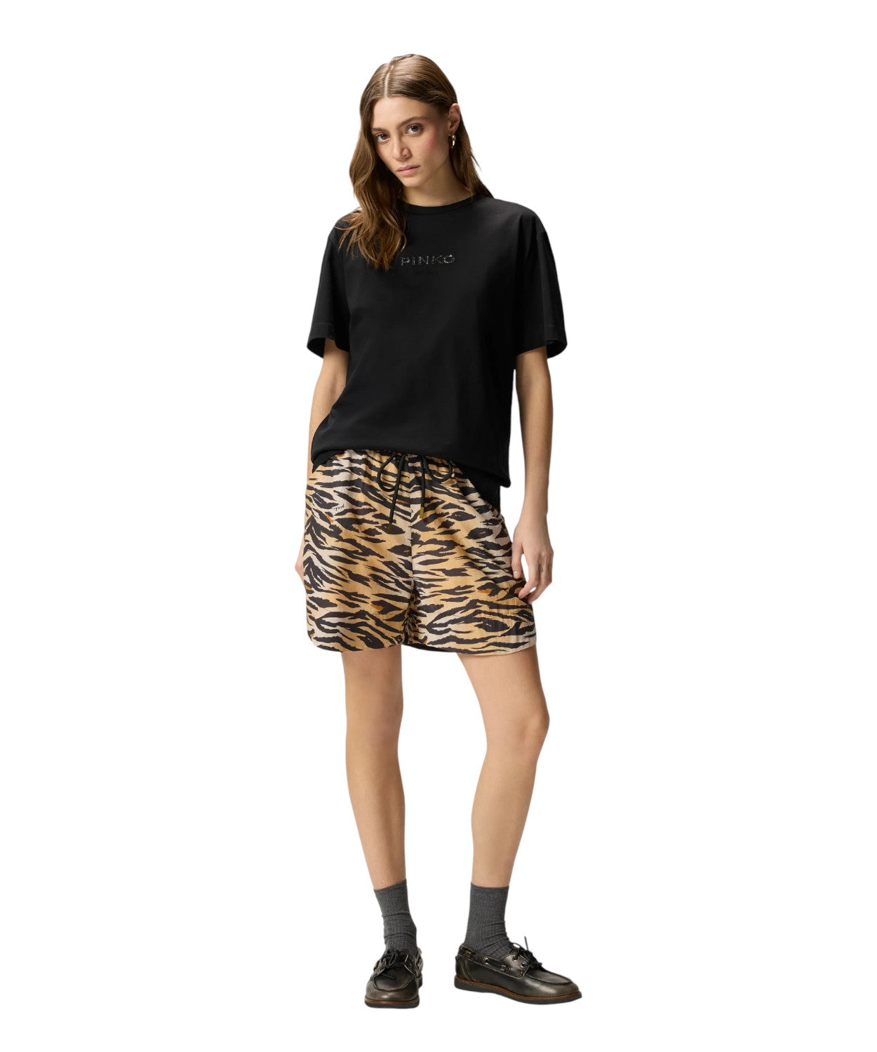 T-shirt con strass “More Strass Less Stress” di Pinko