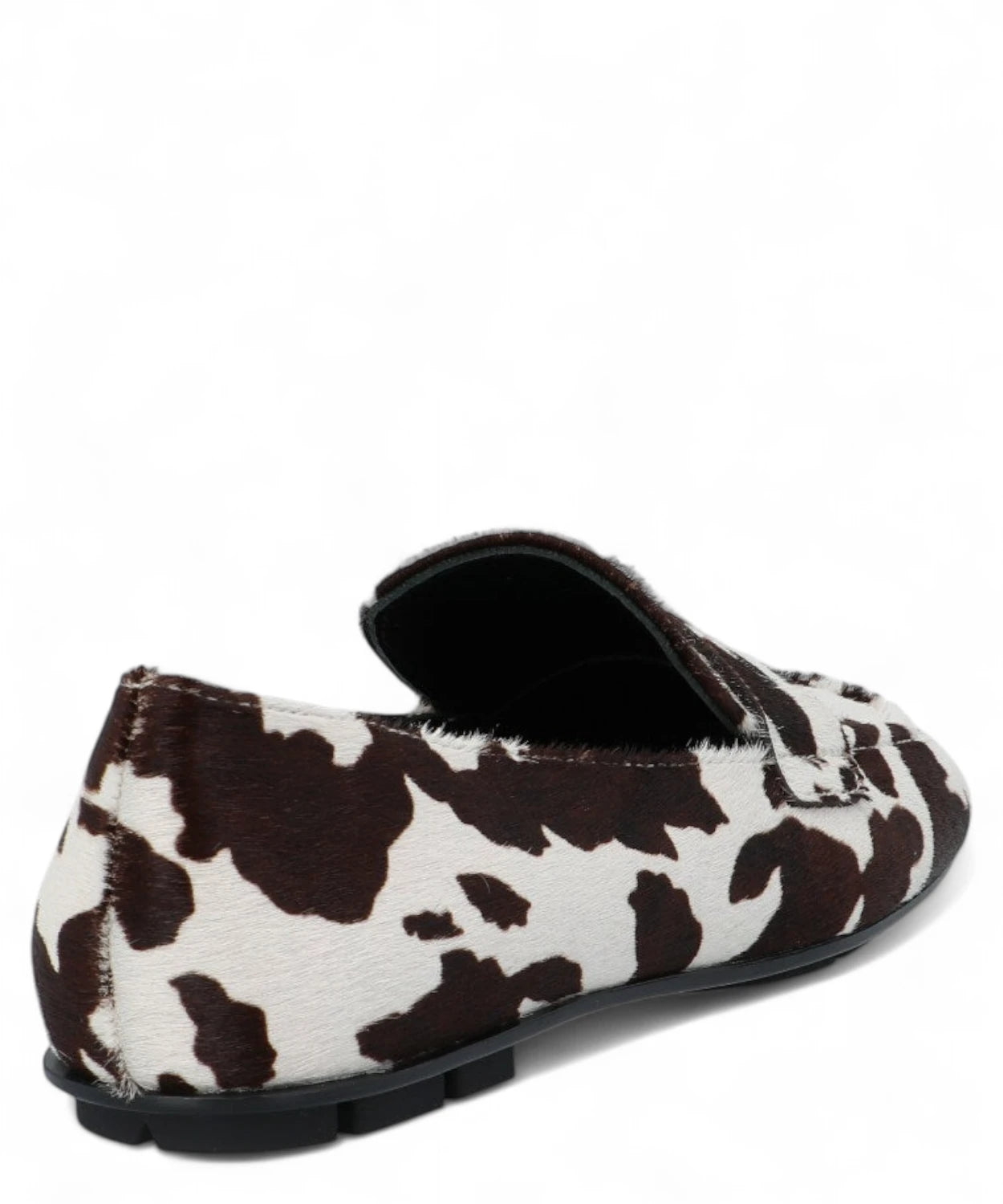 Retro del mocassino Baer Lof in cavallino, stampa mucca e finitura sartoriale per un look sofisticato e originale.