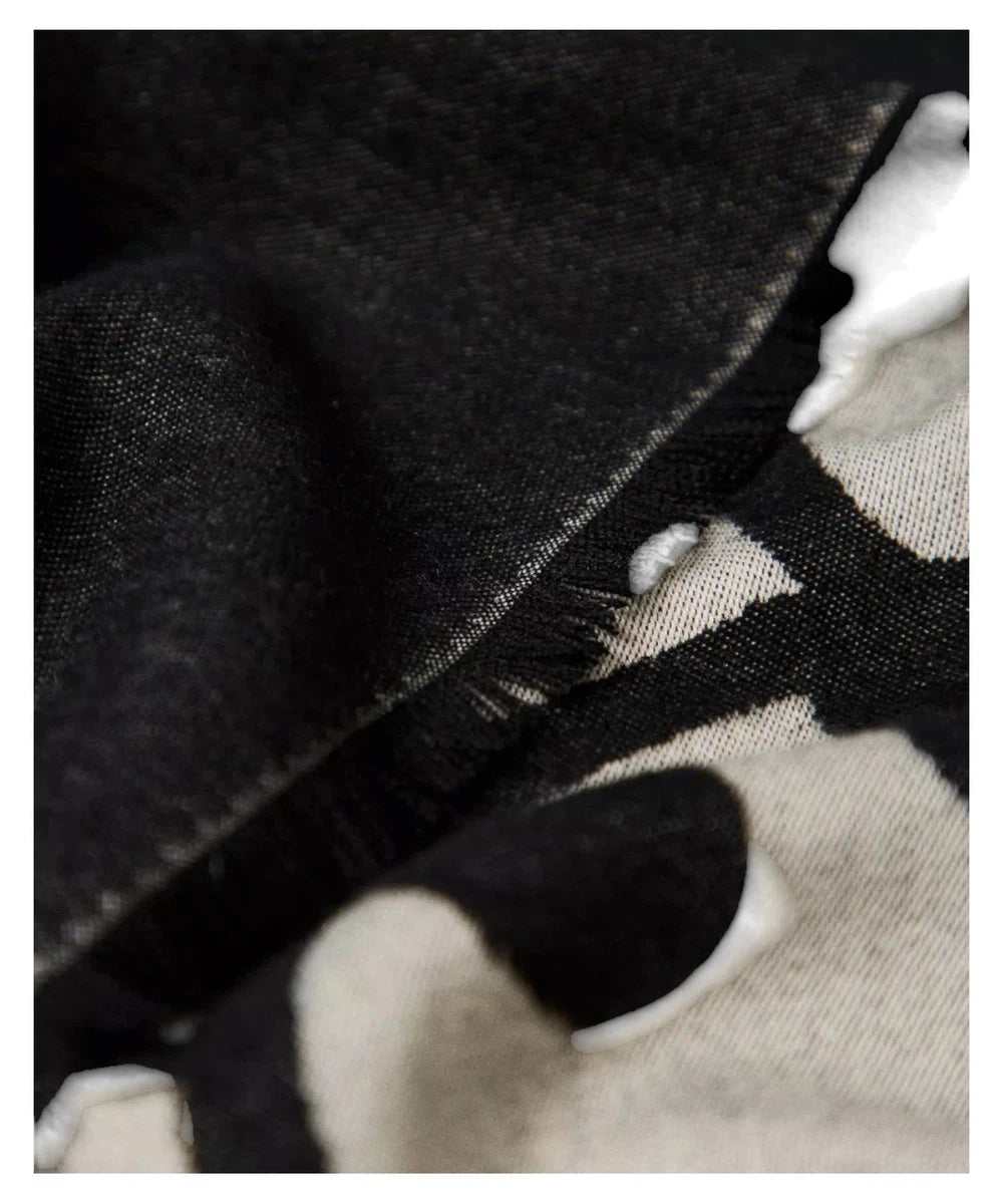 Sciarpa Jacquard Bicolore "Floral Elegance" con Logo-Twinset-Sciarpe & stole-Vittorio Citro Boutique