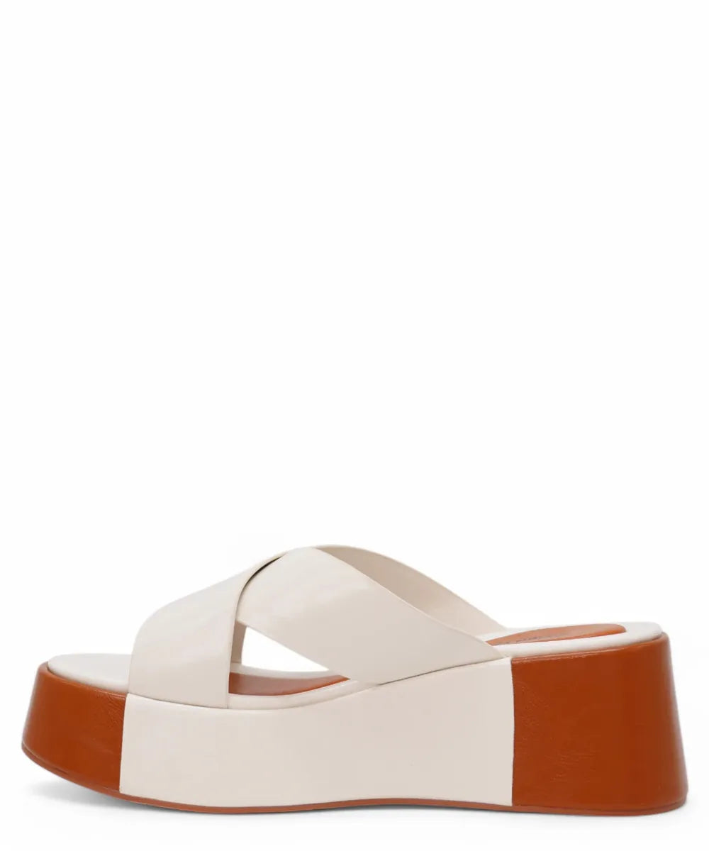 Sandalo in Pelle con Fasce ad Incrocio-Vivien Lee-Sandali-Vittorio Citro Boutique