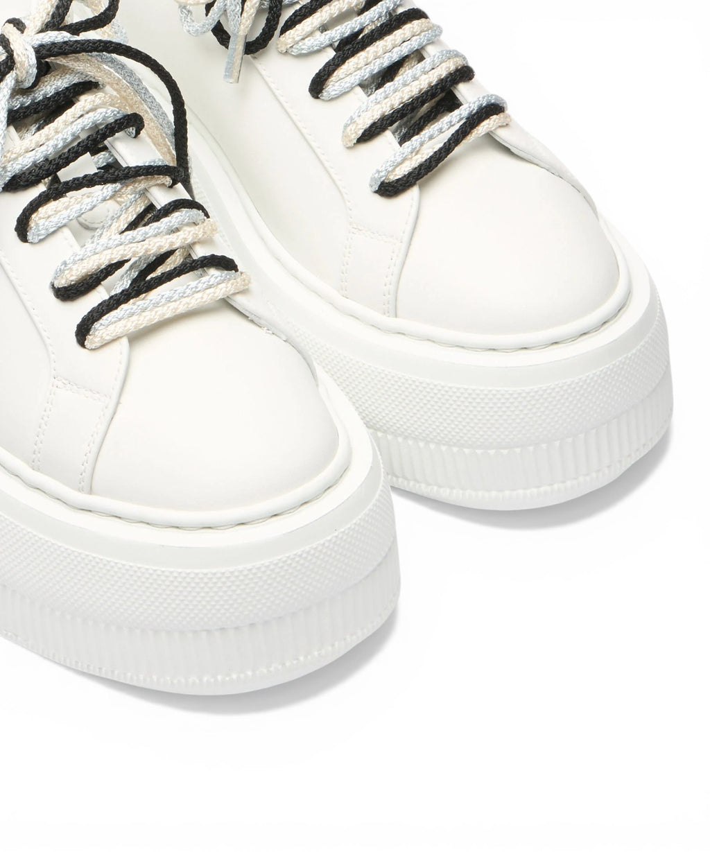 Baskets Casadei Nexus en cuir avec semelle compensée et lacets contrastants