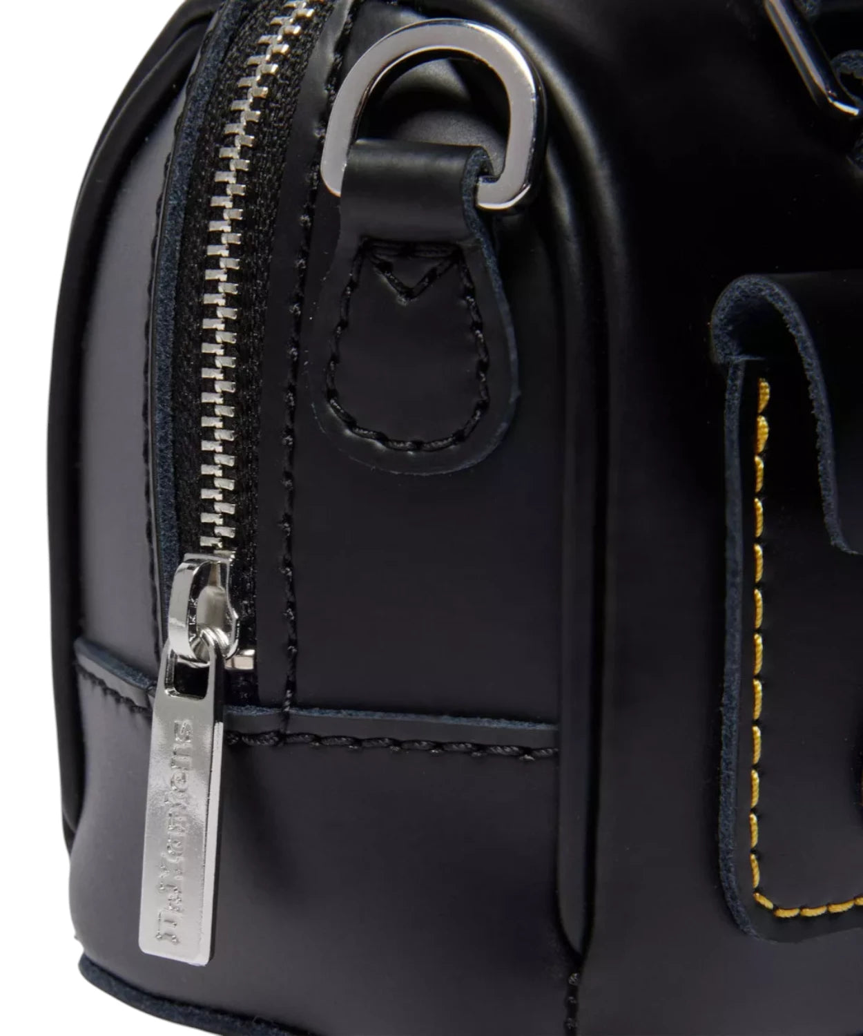 Mini Borsa Dr. Martens in Pelle Kiev con Manici e Tracolla