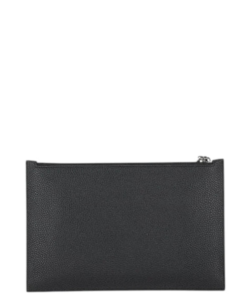 Pochettes en cuir grainé avec logo ton sur ton