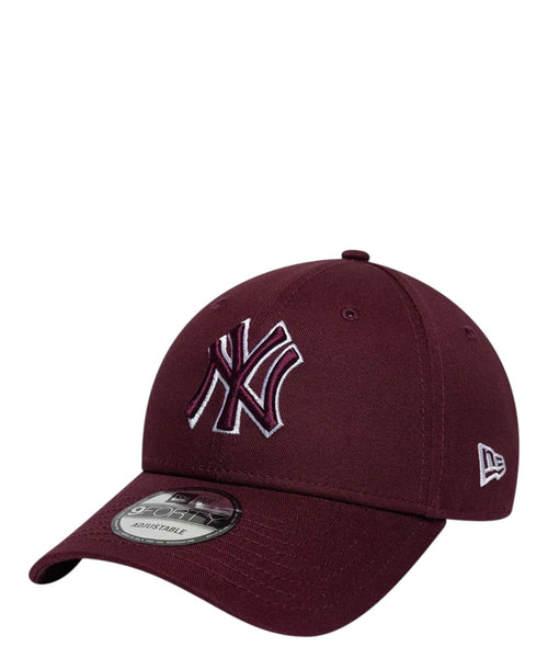 New Era 9FORTY New York Yankees MLB Team Outline