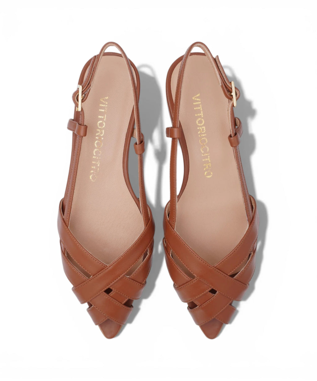 Sandales plates en nappa avec bride