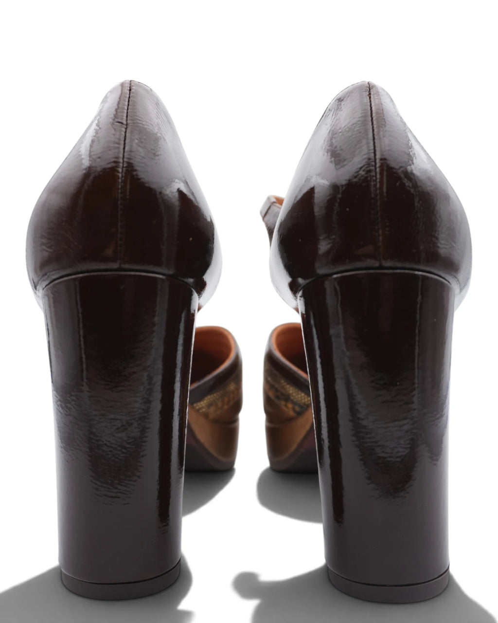 Chaussures Femme Chie Mihara Uydara en cuir brillant