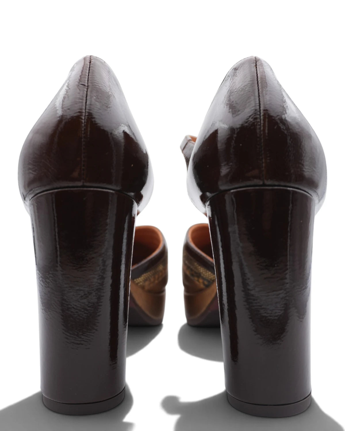 Chaussures Femme Chie Mihara Uydara en cuir brillant