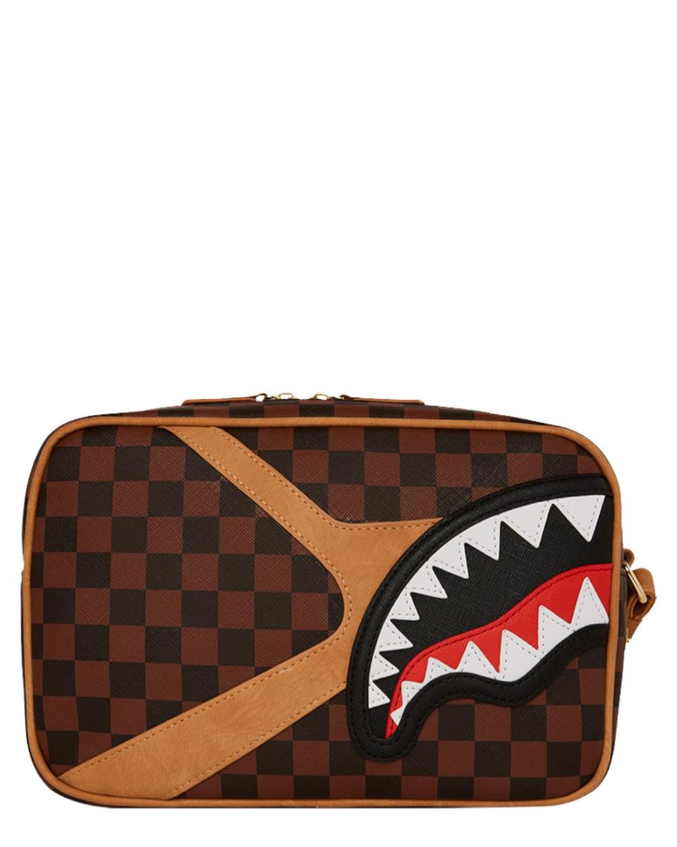 Hennyville Toiletry Brick-Sprayground-Pochette-Vittorio Citro Boutique