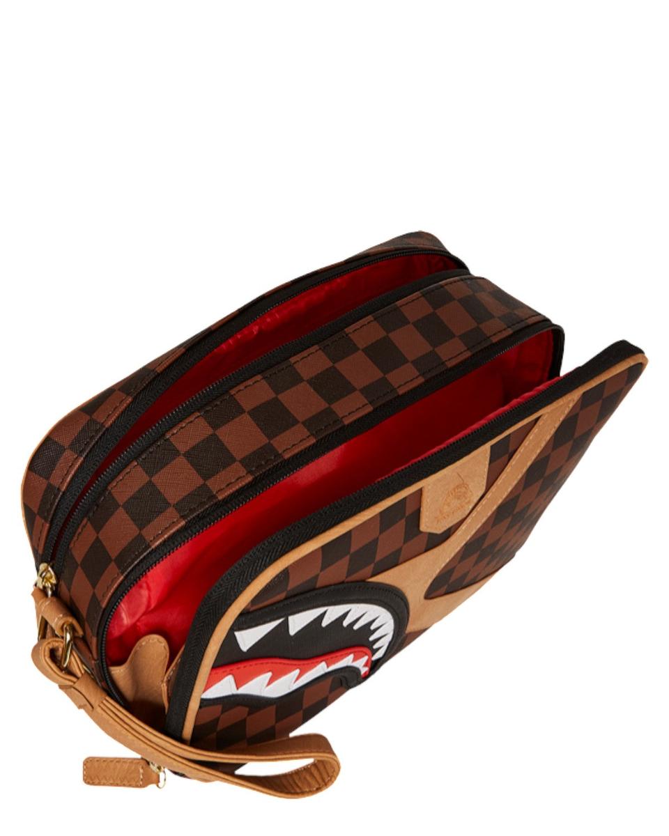 Hennyville Toiletry Brick-Sprayground-Pochette-Vittorio Citro Boutique