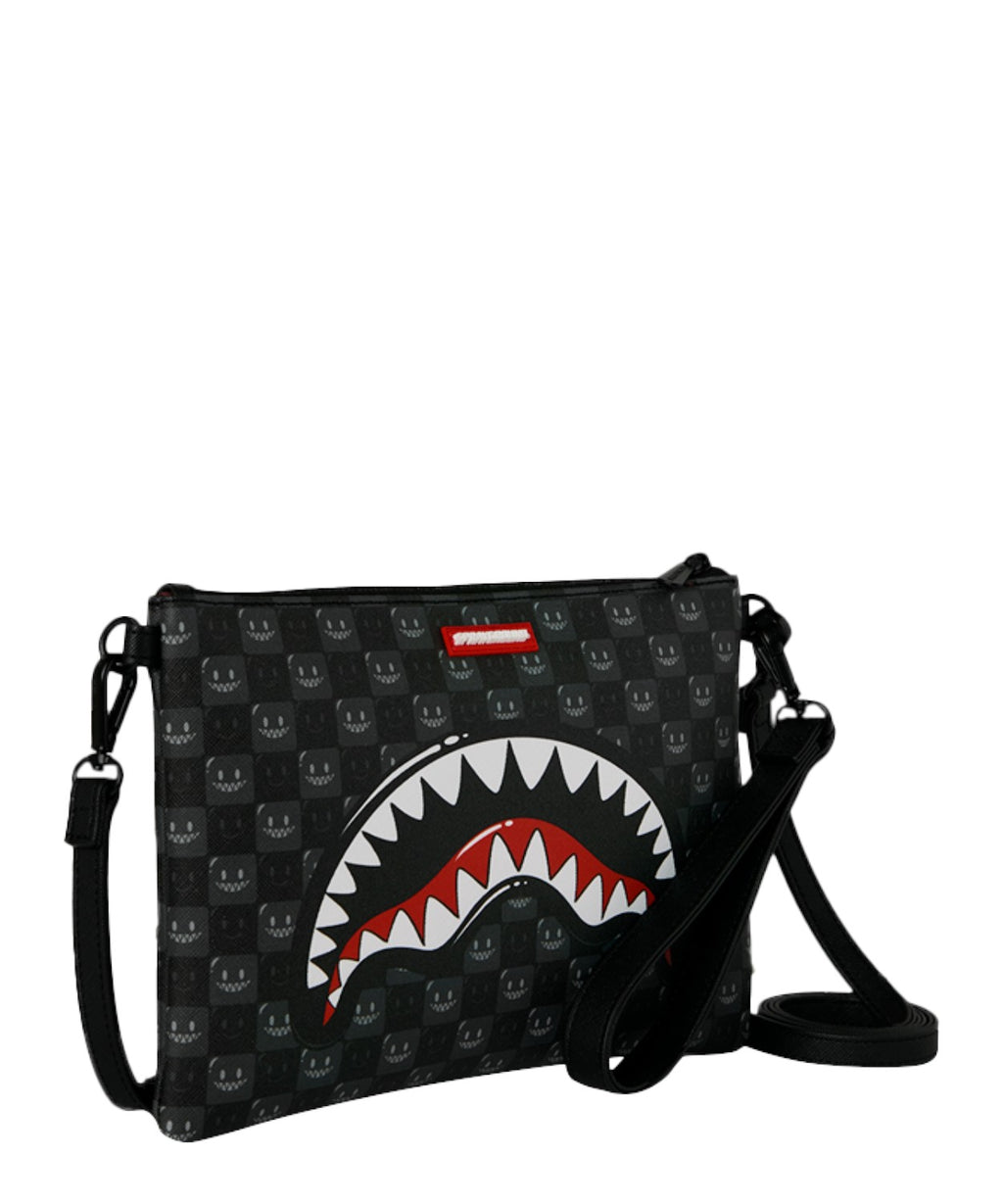 Clutch Sprayground Sharks in Paris