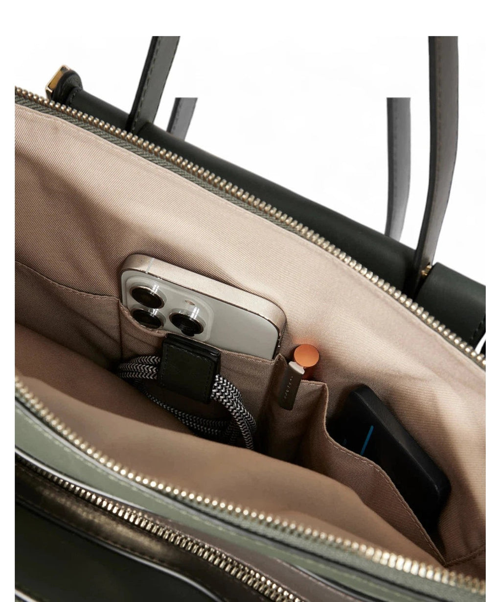 Borsa Porta Computer 14" e Porta iPad® a Tre Scomparti con Protezione Antiurto-Borse da lavoro-Piquadro-Vittorio Citro Boutique