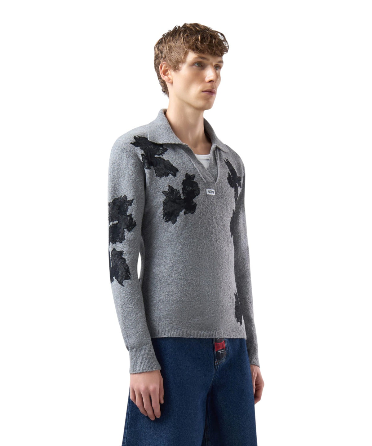 Polos GCDS brodé en laine douce avec des fleurs