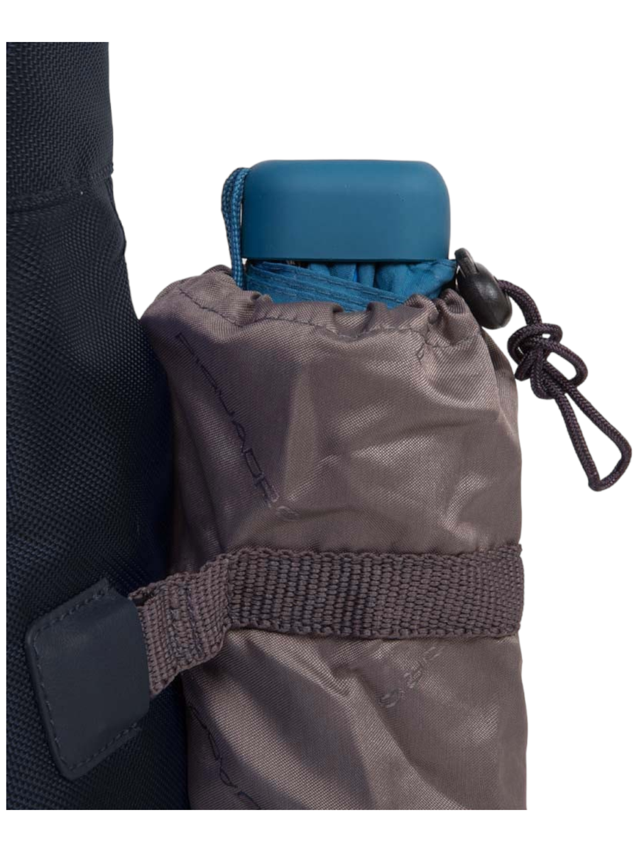 Zainetto porta computer e porta ipad® con porta bottiglia o porta ombrello-Zaini-Piquadro-Vittorio Citro Boutique