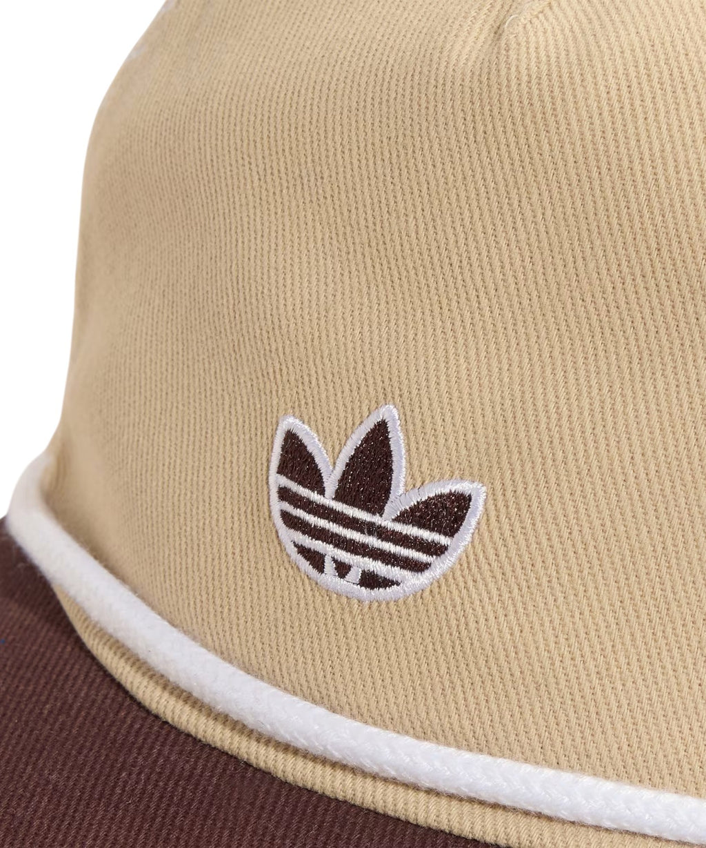 Casquette Dad adidas en twill - Style vintage avec détail corde