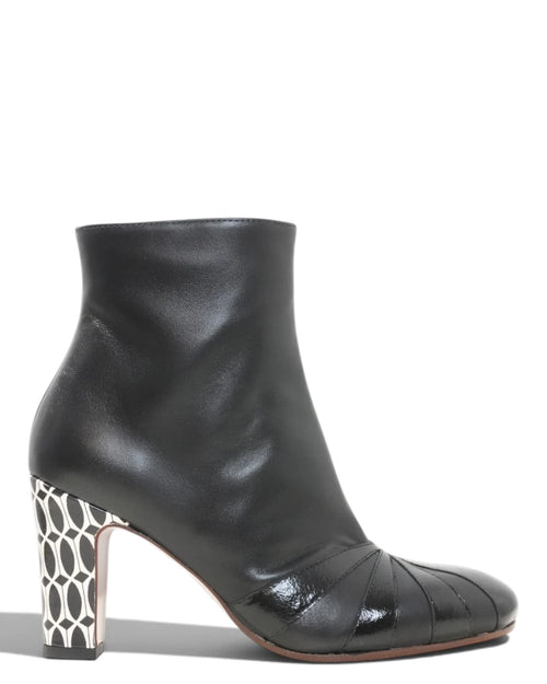 Bottines femme Chie Mihara en cuir noir brillant