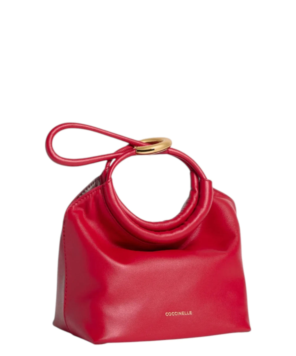 Coccinelle Finn Pouch Small en cuir avec fermeture magnétique