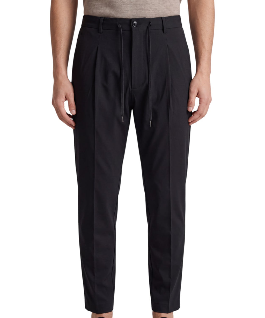 Pantalons Riccardo Be Able en polyamide stretch avec cordon de serrage