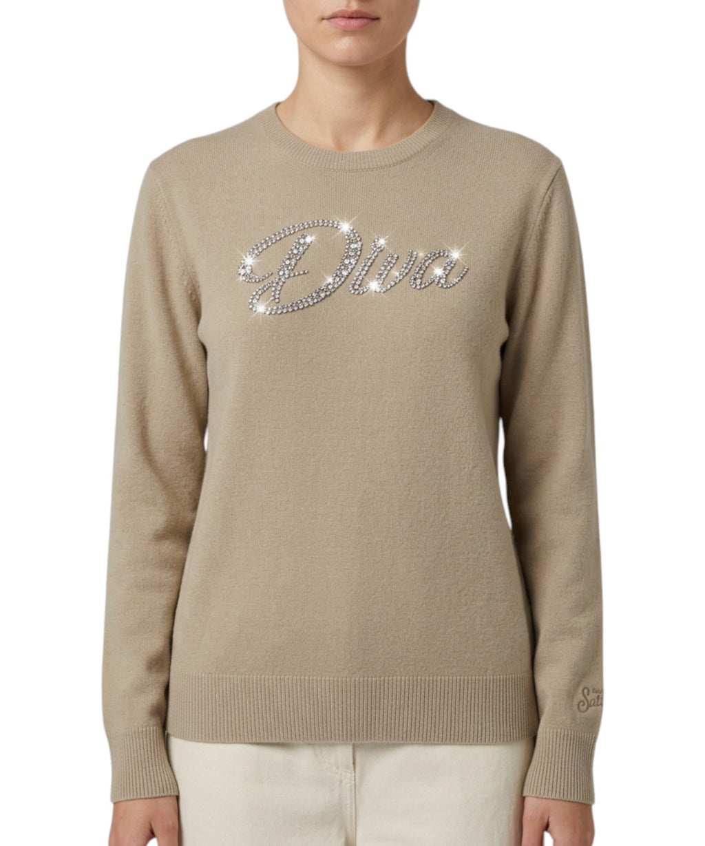 Pull effet alpaga New Queen avec inscription DIVA en strass