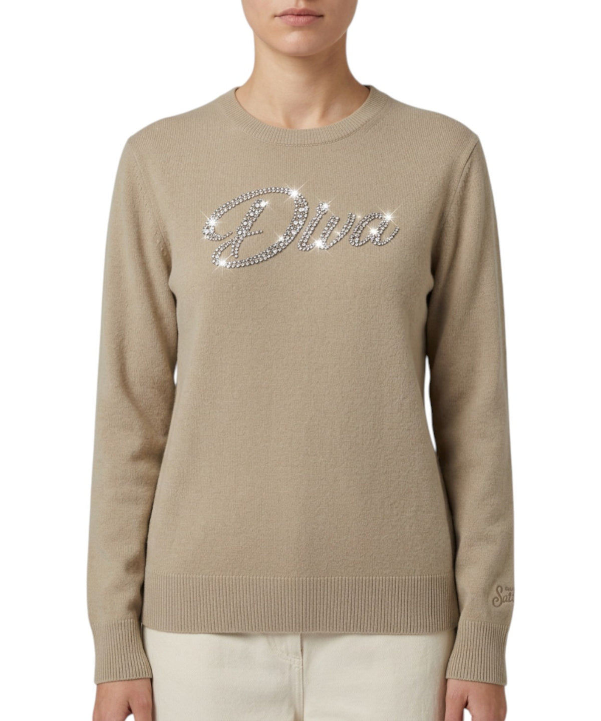 Pull effet alpaga New Queen avec inscription DIVA en strass