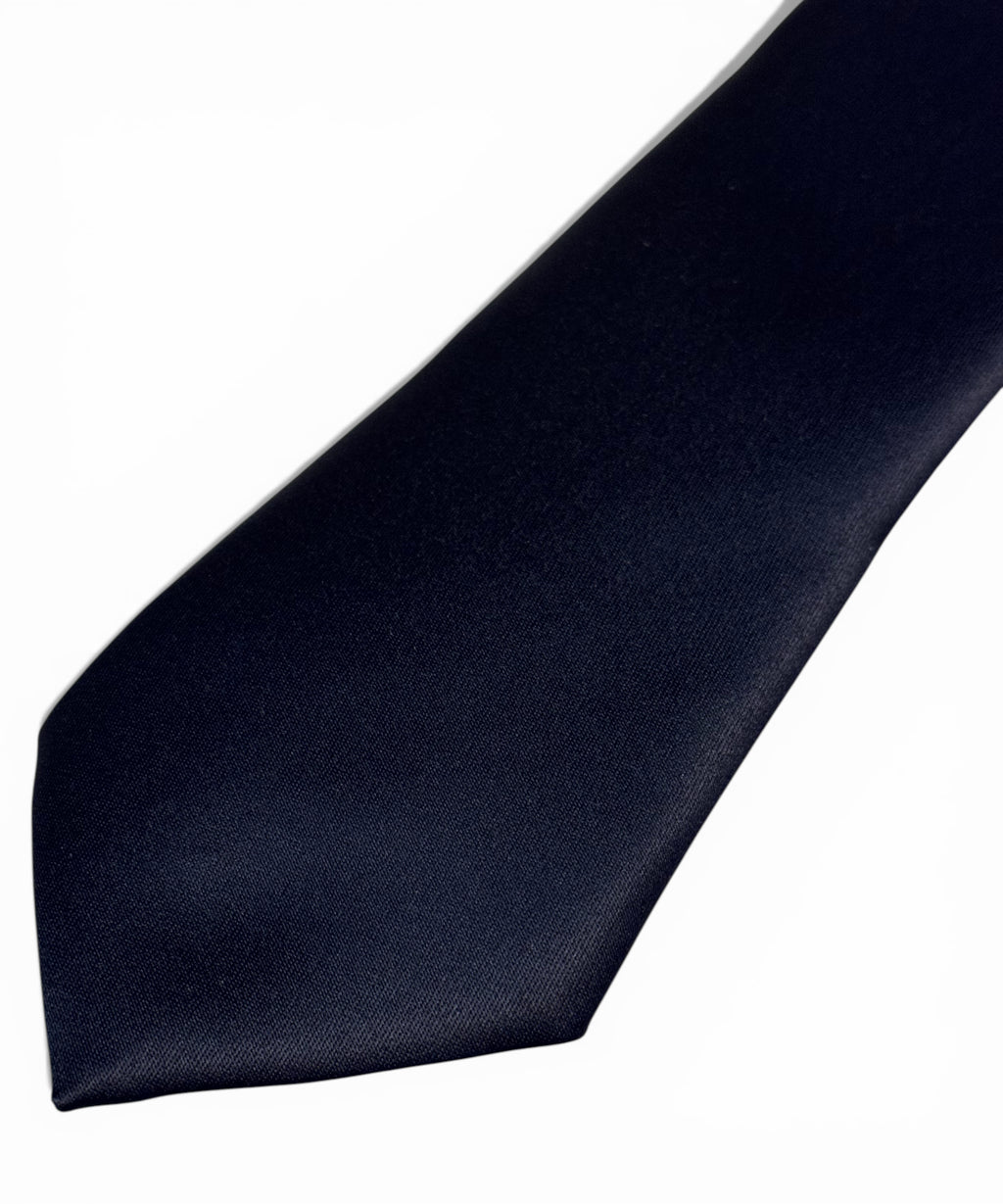 Cravate classique unie bleue