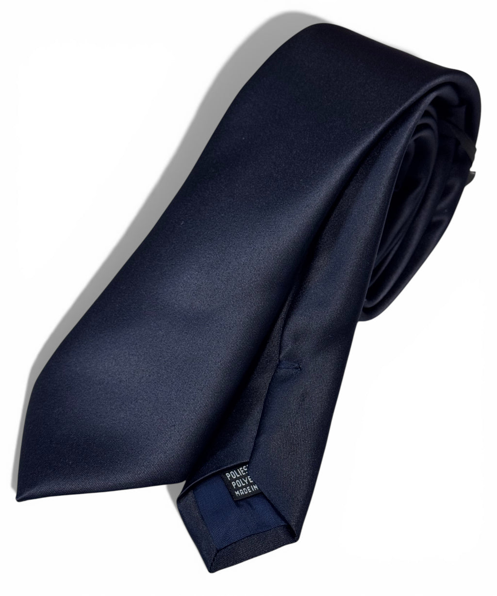 Cravate classique unie bleue