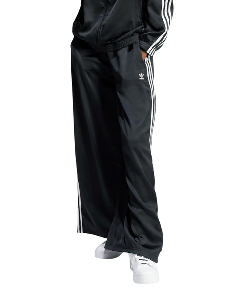Pantalon de survêtement adidas en satin, coupe large, pour un look moderne