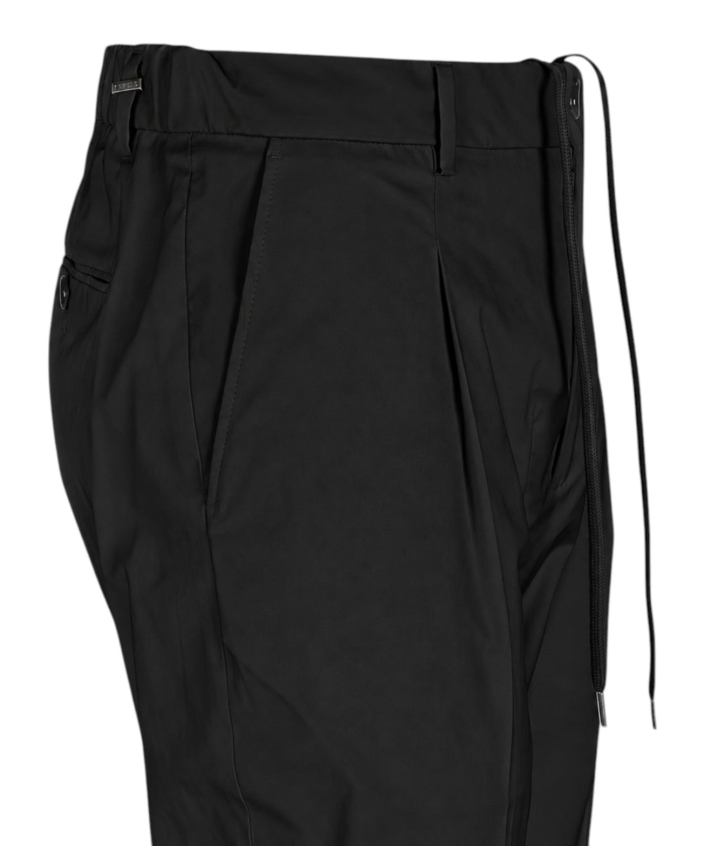 Pantalons Riccardo Be Able en polyamide stretch avec cordon de serrage