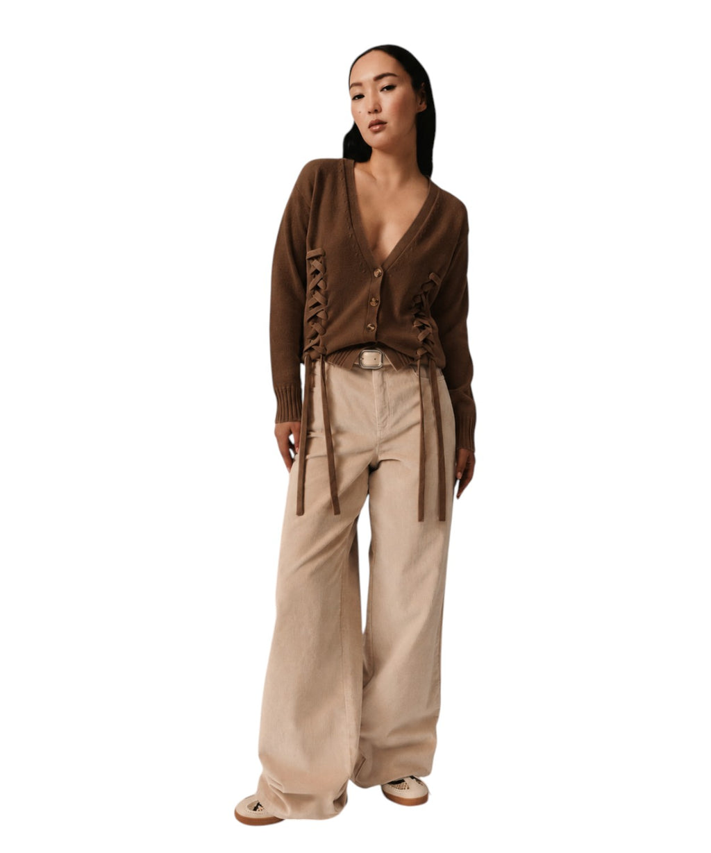 Cardigan pour femme en laine cardée avec détails corset