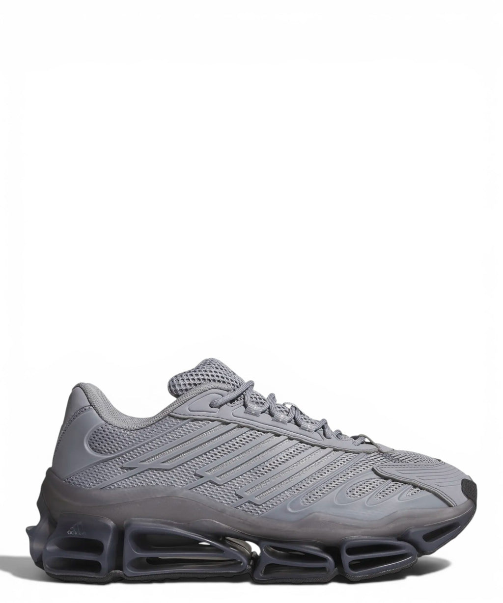 Baskets adidas Megaride AG