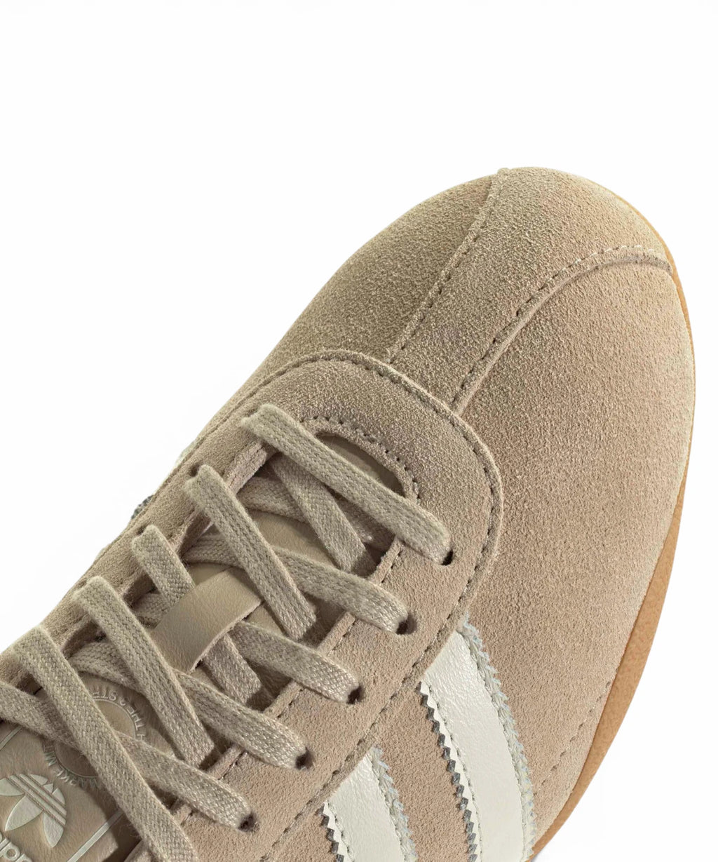 Baskets Homme Basses Adidas Tokyo en Suède