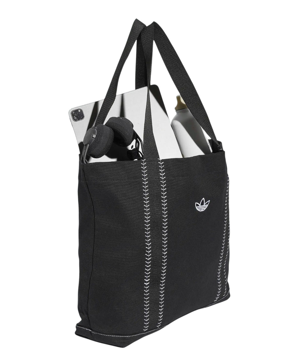 sac cabas adidas avec détails baseball