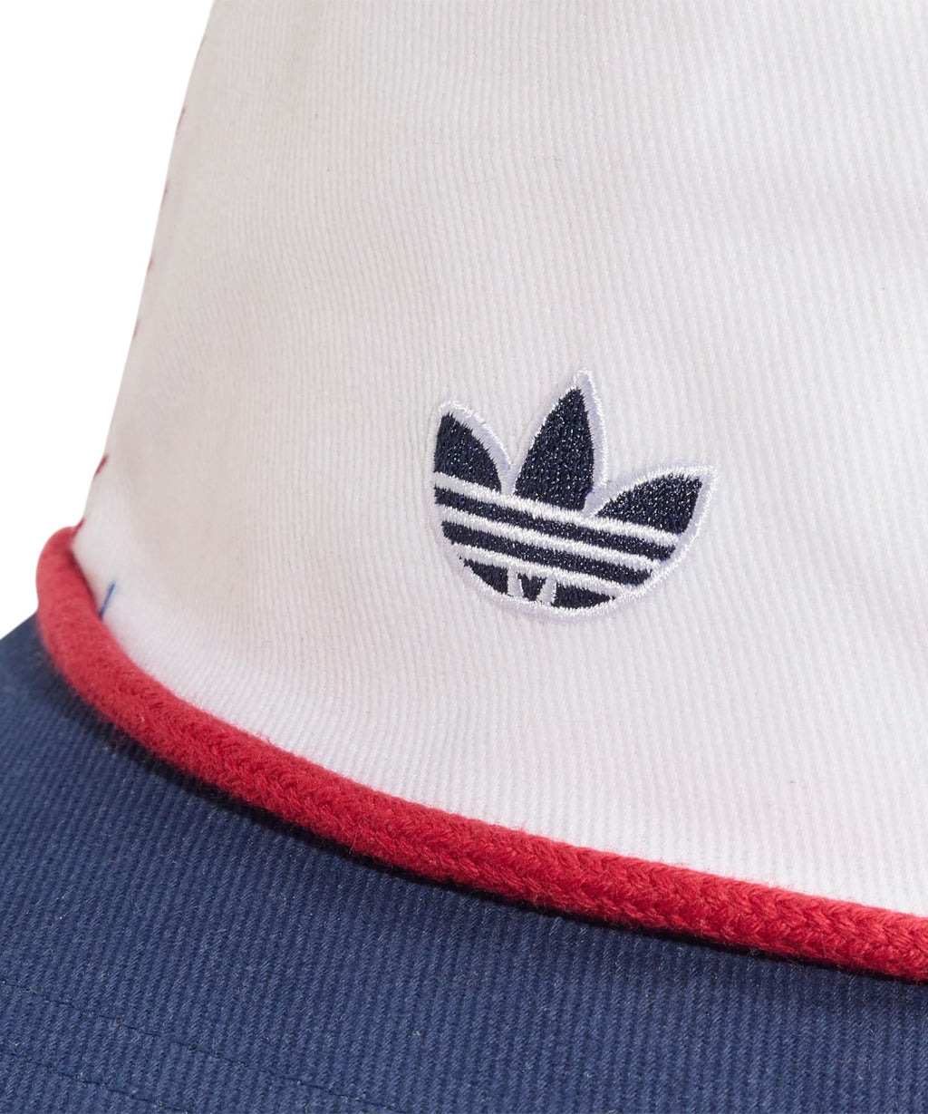 Casquette Dad adidas en twill - Style vintage avec détail corde