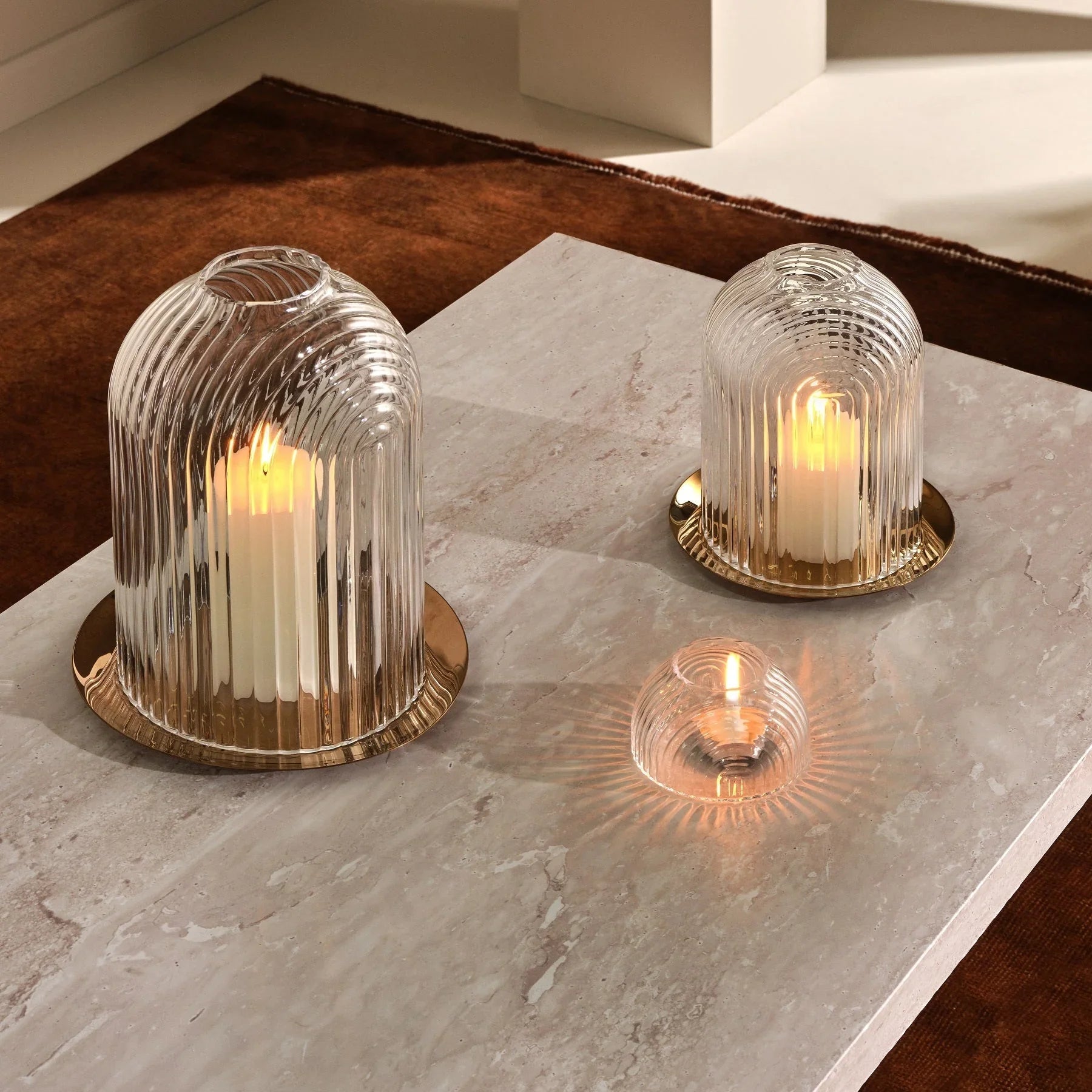 Portatealight Ilo con base in rame