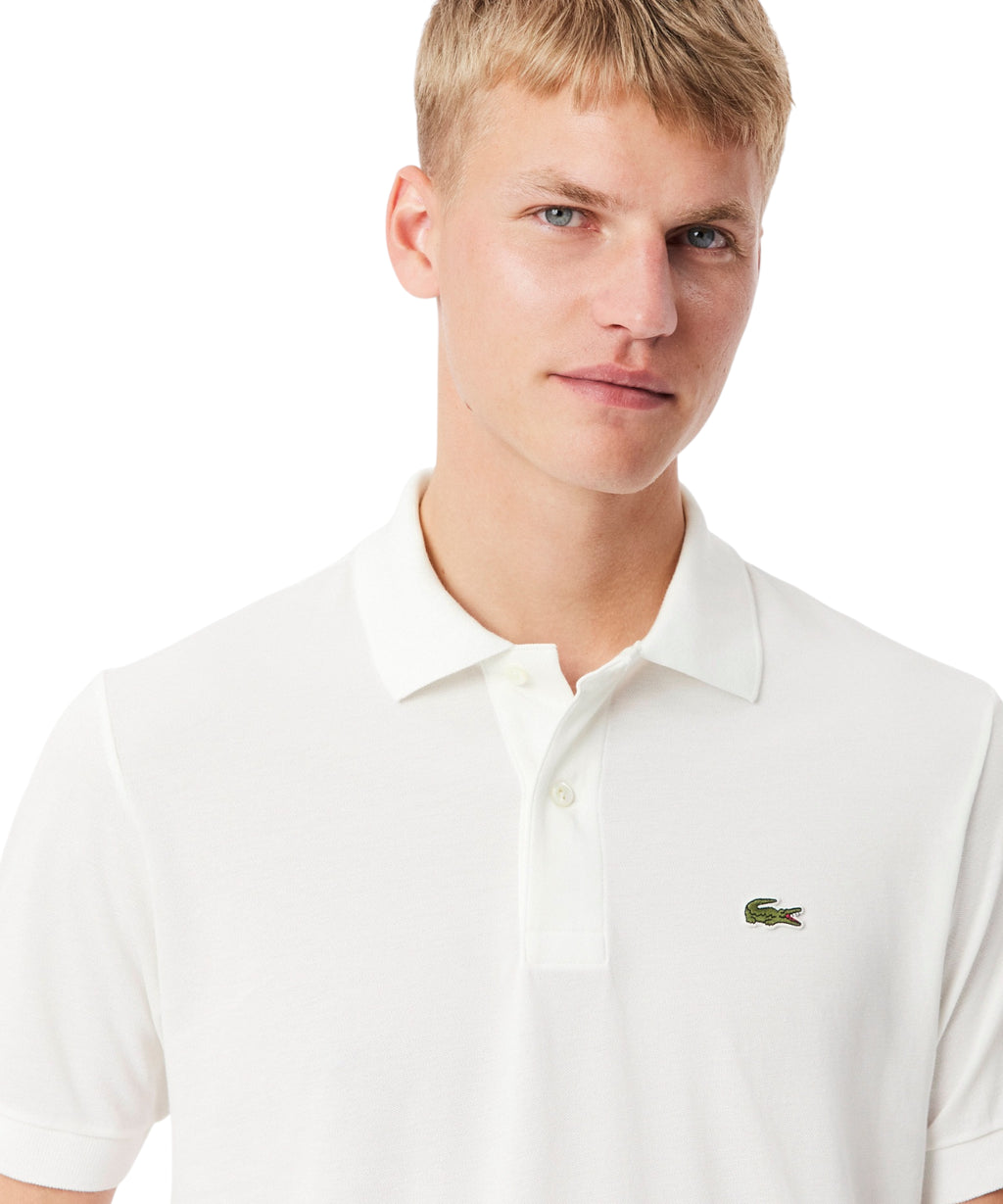Polo Lacoste coupe classique en piqué ultra léger