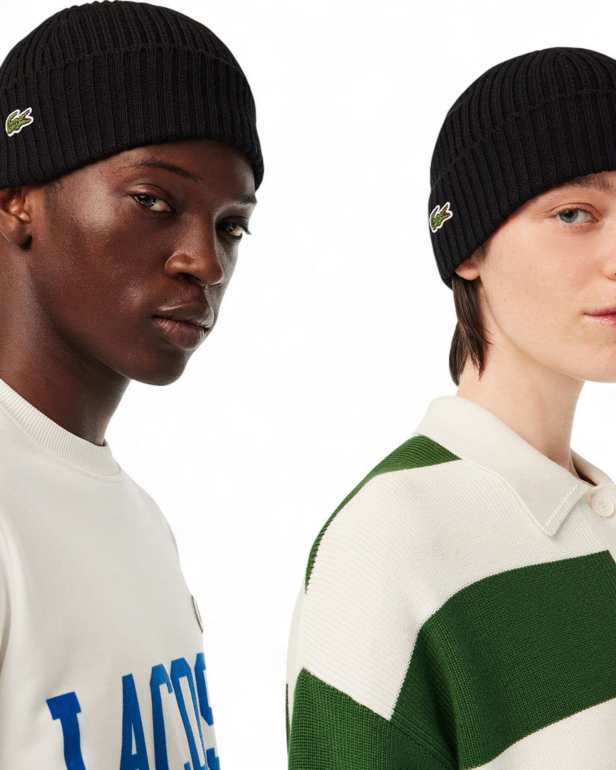 Berretto lana spazzolata Lacoste indossato da uomo e donna, evidenzia il logo ricamato e la vestibilità unisex per un look versatile e alla moda.