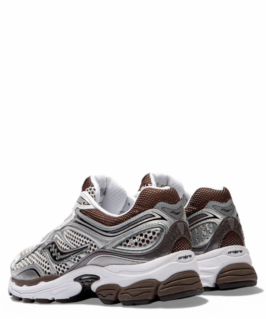 Baskets Saucony ProGrid Omni 9