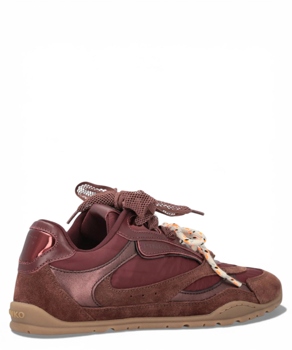 Baskets Pinko YULIA 01 avec doubles lacets et applications