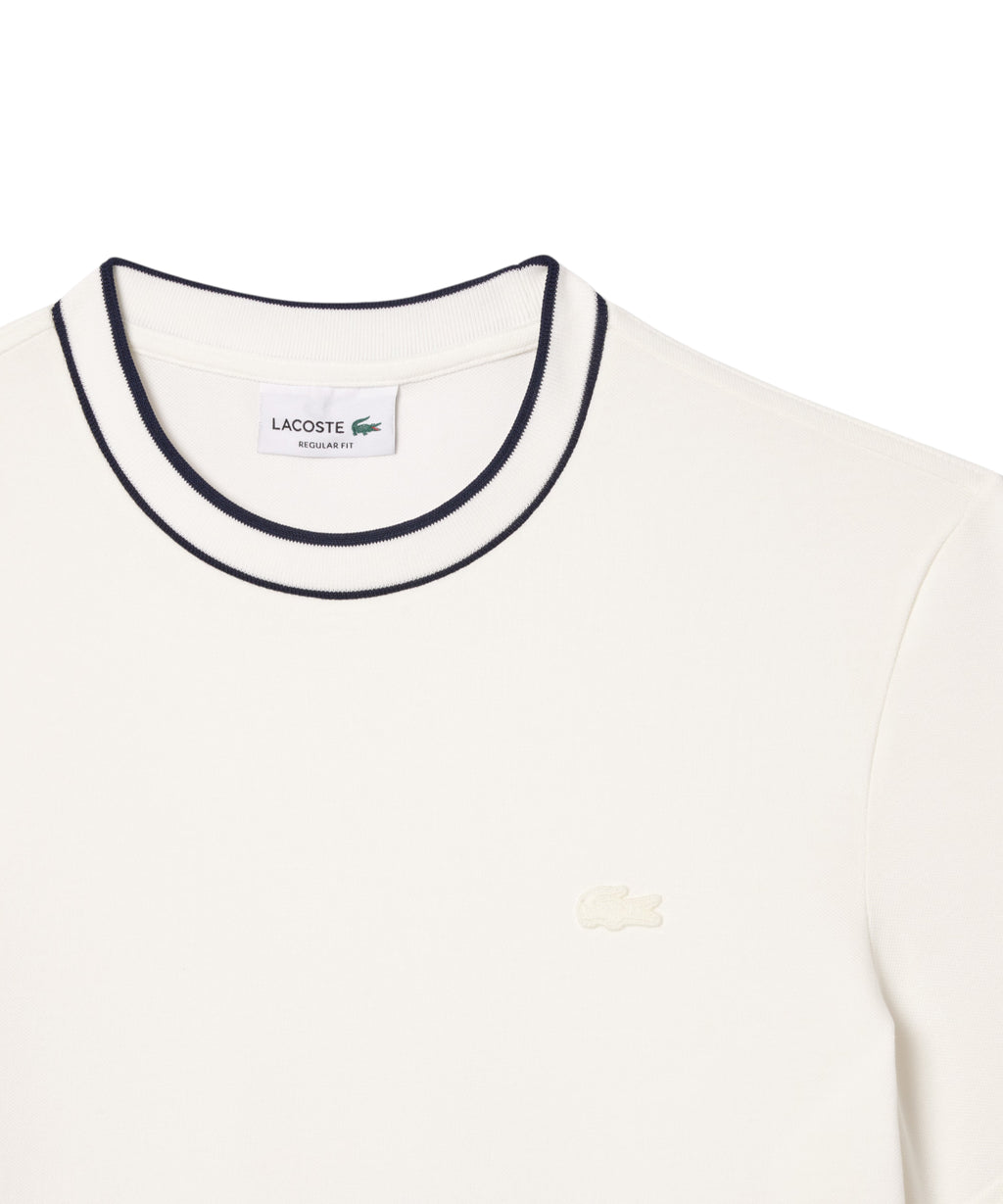 T-shirt Lacoste en piqué élastique avec col rayé