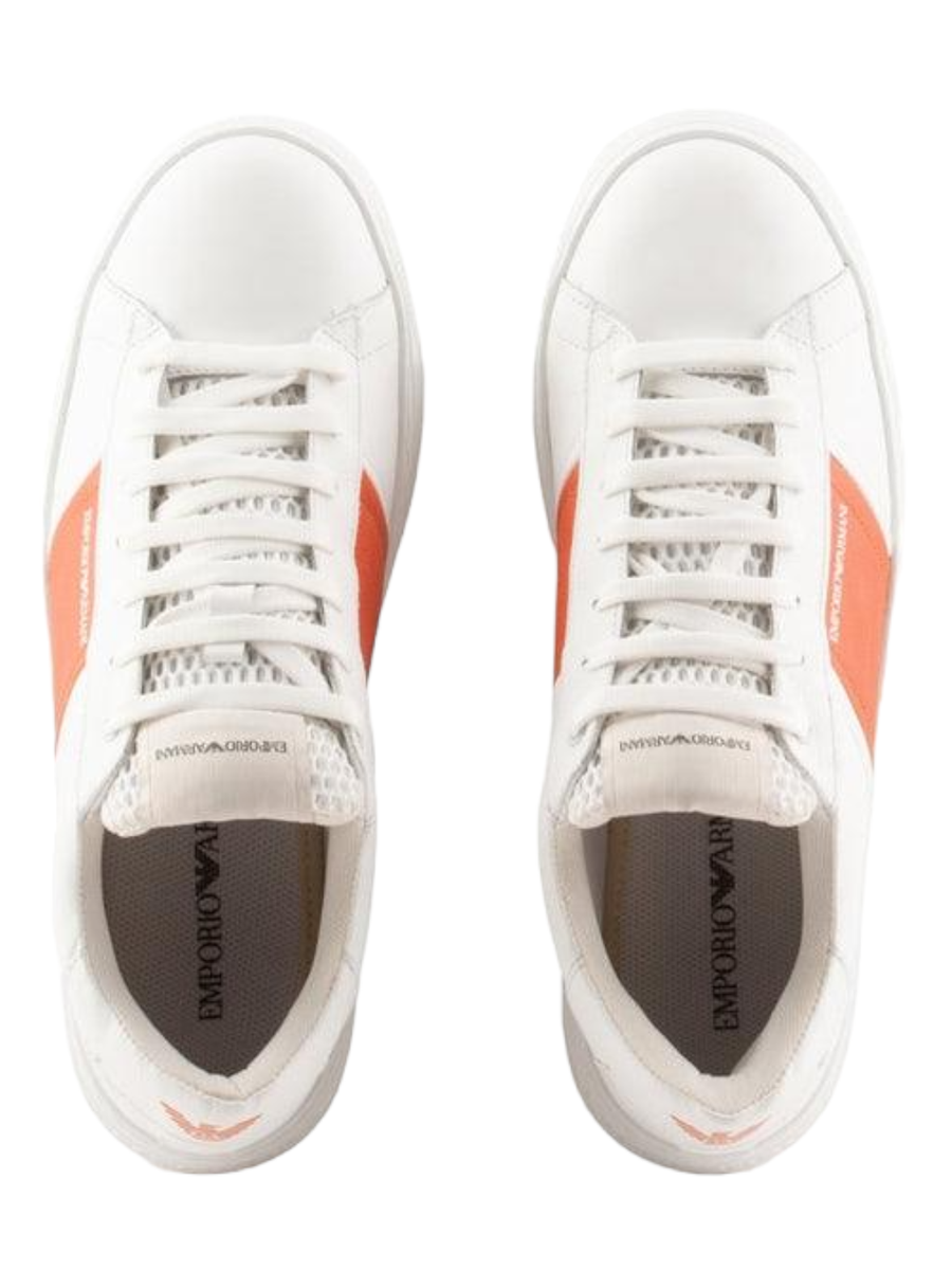 Sneakers in pelle con dettagli in gomma-Sneakers-Emporio Armani-Vittorio Citro Boutique
