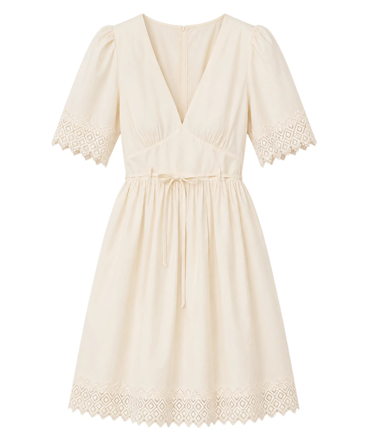 Robe avec inserts en dentelle