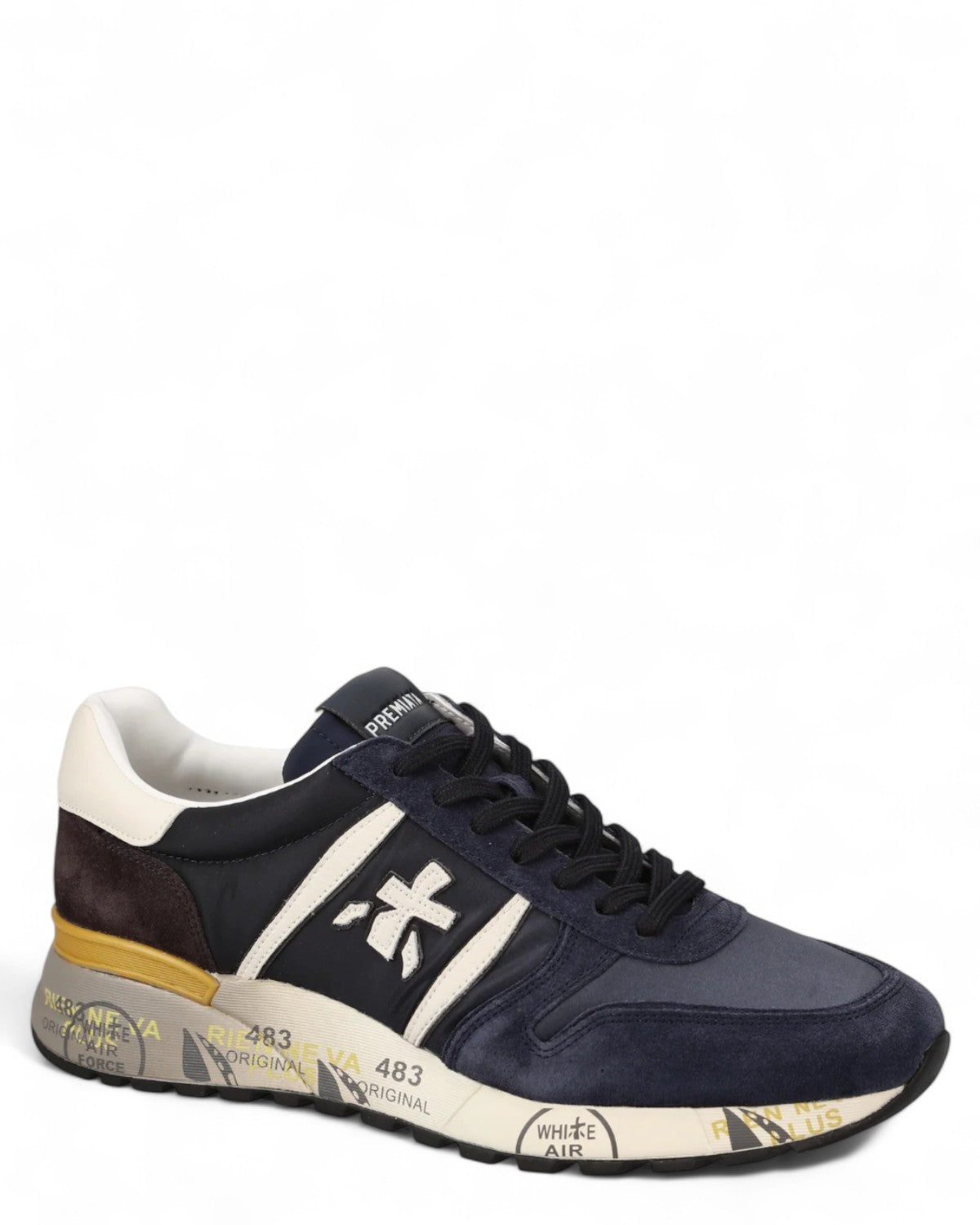 Sneakers Lander 7702 Premiata da uomo, design sportivo e confortevole, tomaia in materiali misti e suola con dettagli gialli e scritte decorative.