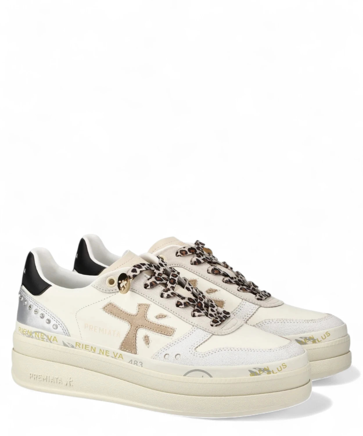 Sneakers donna Premiata Micol 7751 Platform con design moderno, lacci leopardati e suola alta per un tocco urban chic.
