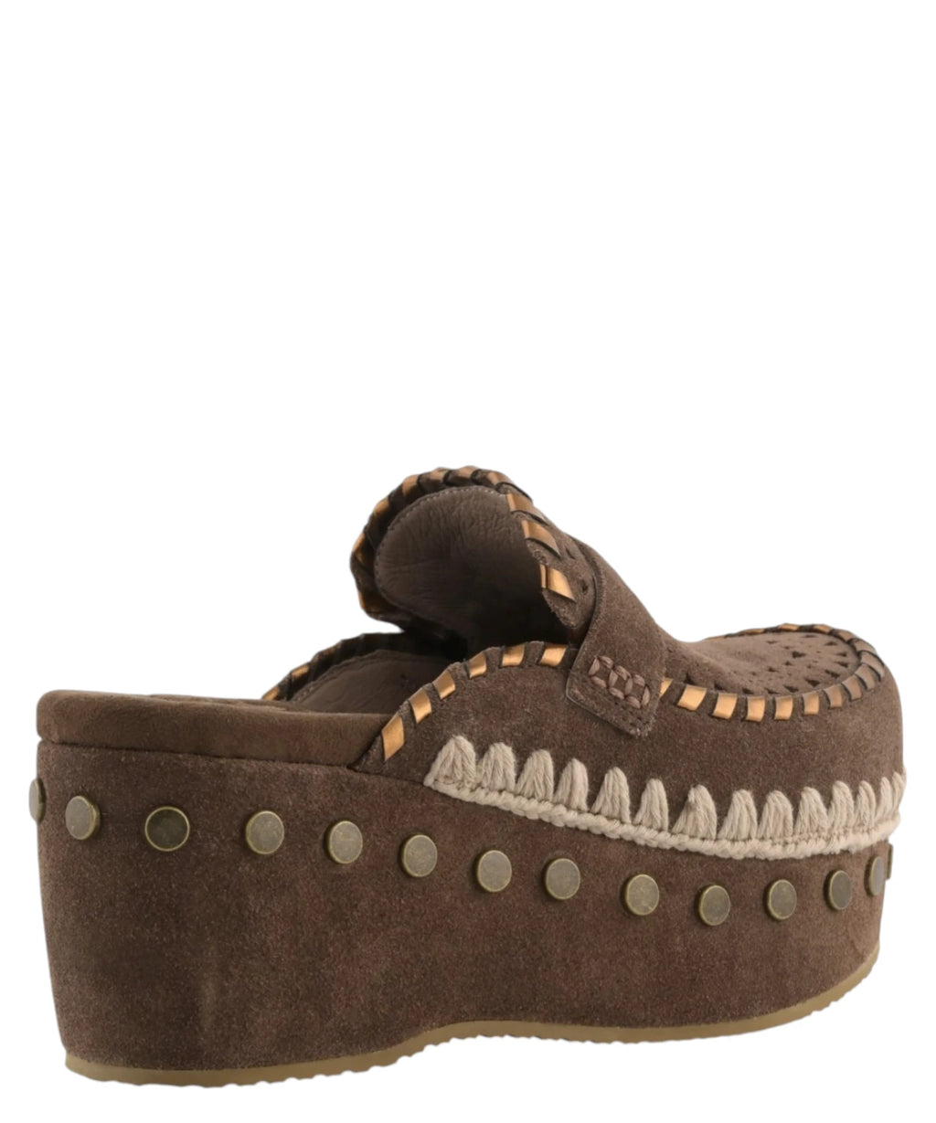 Sabots en cuir pour femme Mou avec surpiqûres