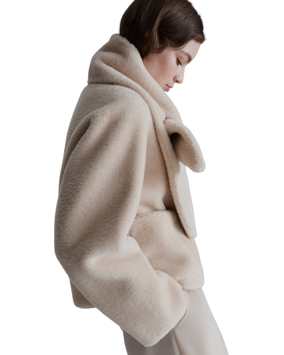 Giacca corta effetto furry con sciarpa removibile-Marella-Pellicce e shearling-Vittorio Citro Boutique