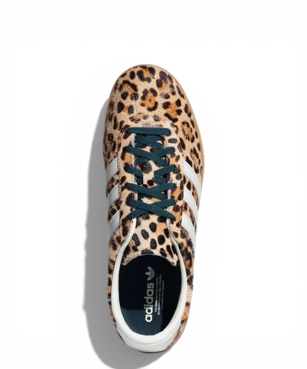 Baskets Adidas Gazelle Lo Pro W motif animalier