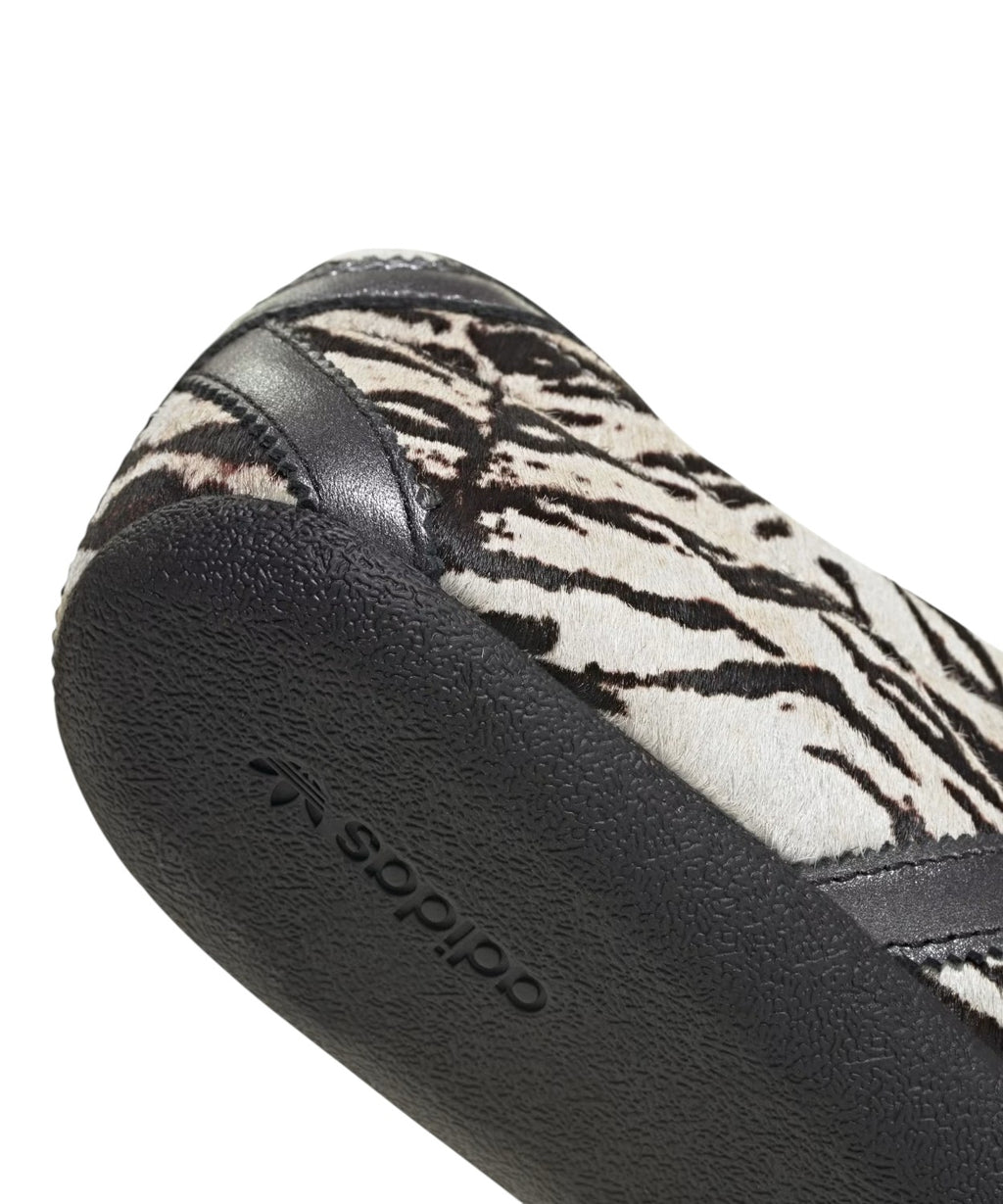 Chaussures Tokyo Adidas Originals en cuir avec semelle en caoutchouc