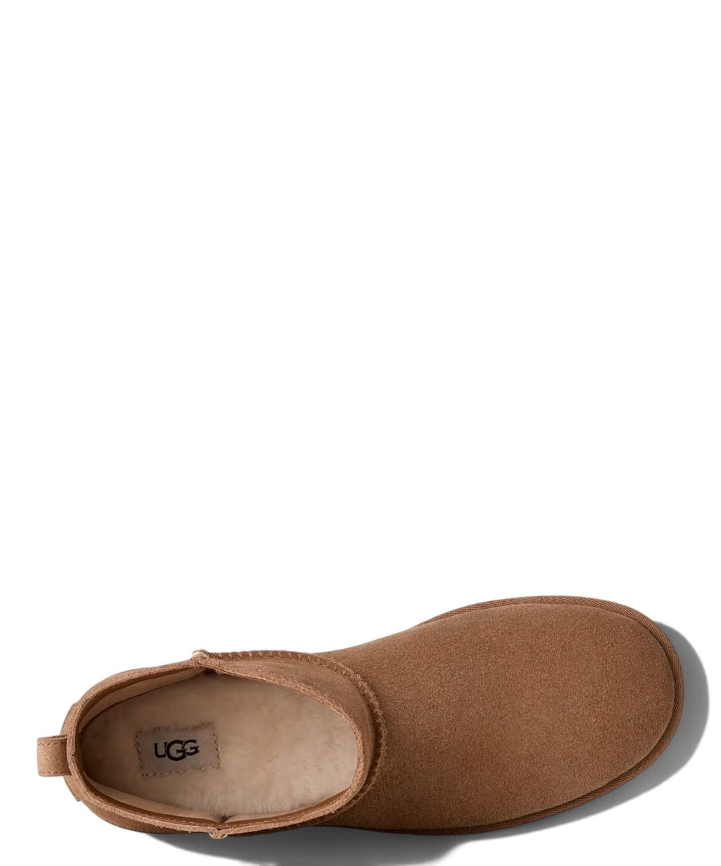 Bottes UGG femme Classic Mini Deconstructed en cuir non doublé